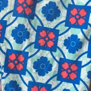 Tween lularoe leggings